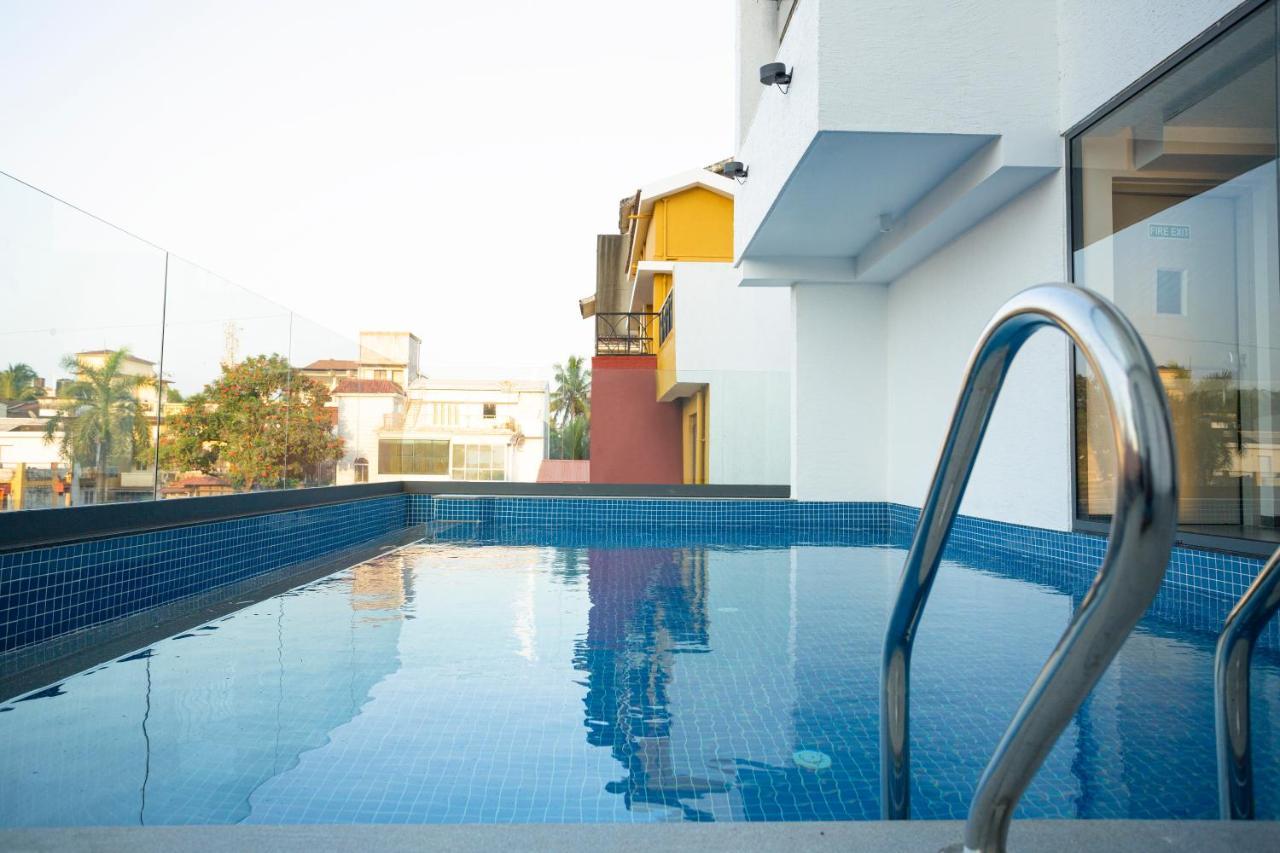 Hotel The Crescent Panaji Exterior foto